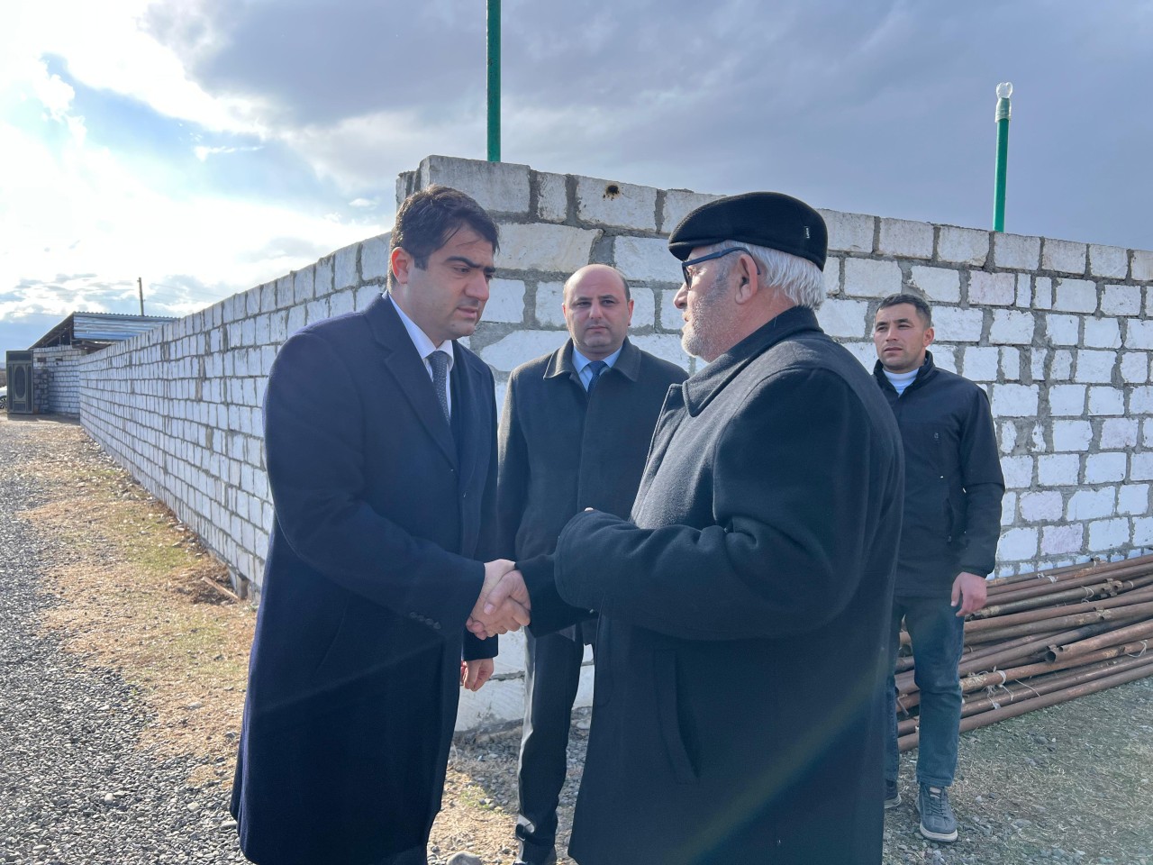 Seymur Orucov müharibə veteranının yas mərasimində iştirak edib - FOTOLAR